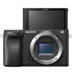 Sony Alpha 6400 + 18-135mm - 4 Jahre Swiss Garantie + 140.- Sofortrabatt Für Studenten -3C Shop ilce6400 3 126466 909x767