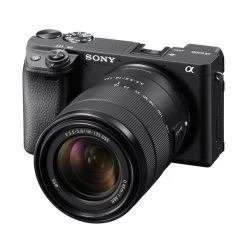 Sony Alpha 6400 + 18-135mm - 4 Jahre Swiss Garantie + 140.- Sofortrabatt Für Studenten