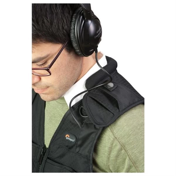 Lowepro S&F Technical Vest (S/M) 10 Lowepro S&F Technical Vest (S/M) – Bild 8