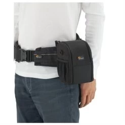 Lowepro S&F Lens Exchange Case 100 AW -3C Shop lp36446 6 42208 747x747