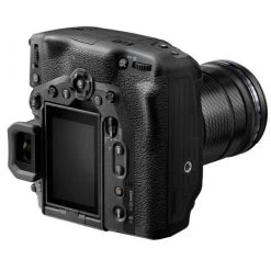 Olympus E-M1X Body 9 Olympus E-M1X Body -3C Shop oly v201080be000 4 126955 599x505