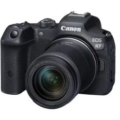 Canon® Canon EOS R7 - RF-S 18-150mm F3.5-6.3 IS STM Inkl. 150.- Cashback